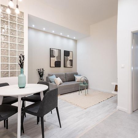 Kl31 - Best Location - Elegant Historic Residence By Bqa Budapest Bagian luar foto
